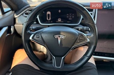 Лифтбек Tesla Model S 2016 в Кривом Роге