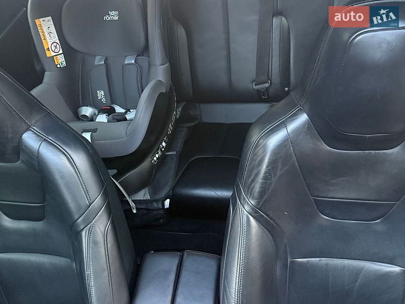 Лифтбек Tesla Model S 2015 в Харькове