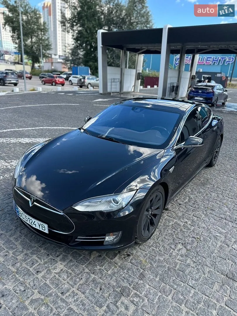 2016 Tesla Model S - фото 1
