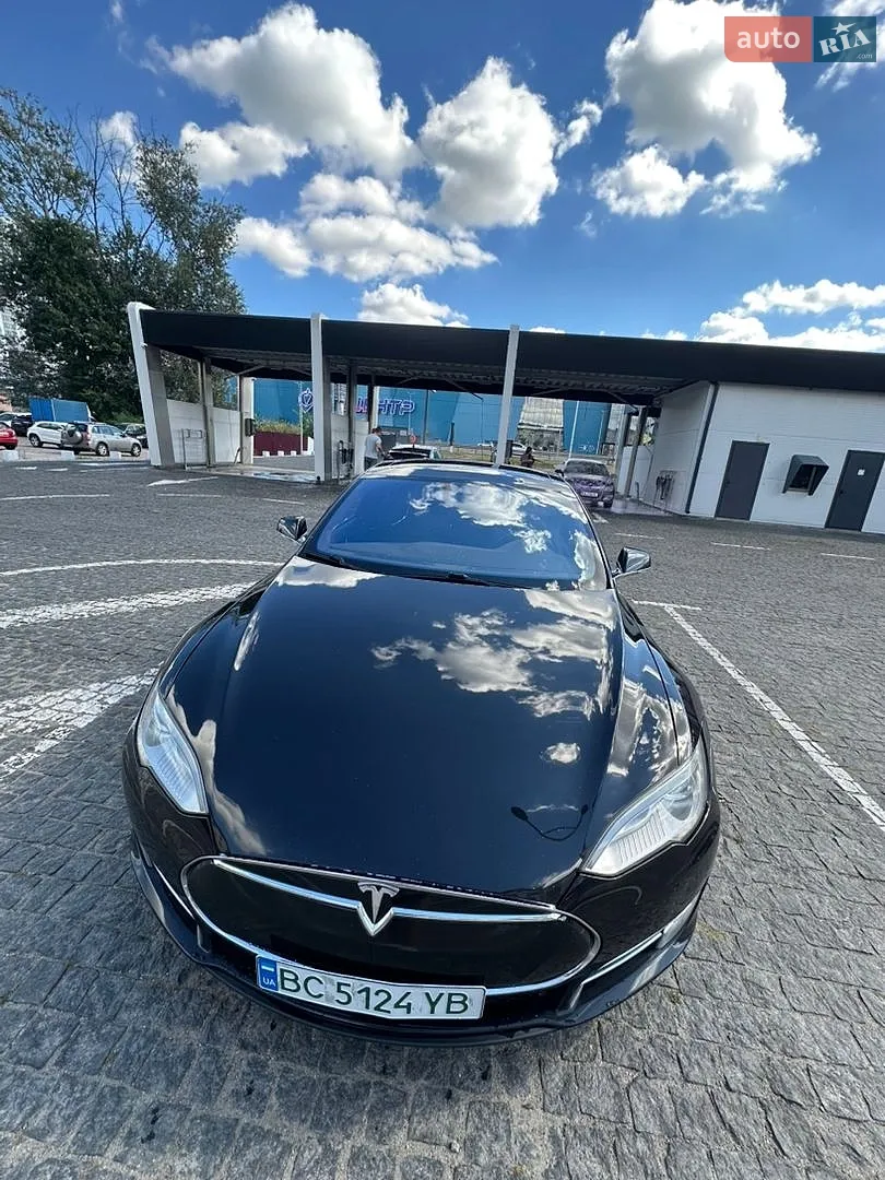 2016 Tesla Model S - мініатюра 9