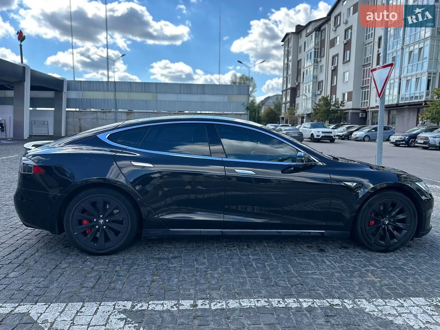 2016 Tesla Model S - мініатюра 4