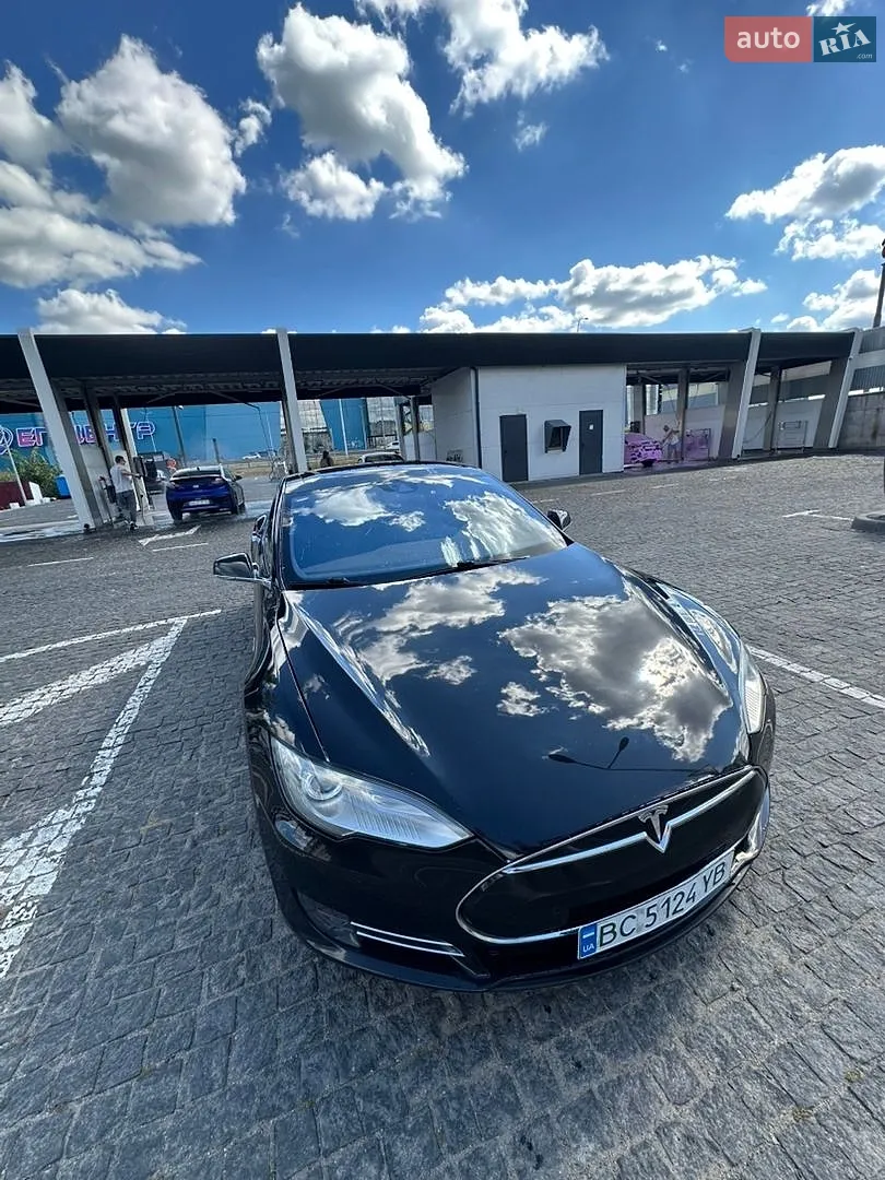 2016 Tesla Model S - мініатюра 10