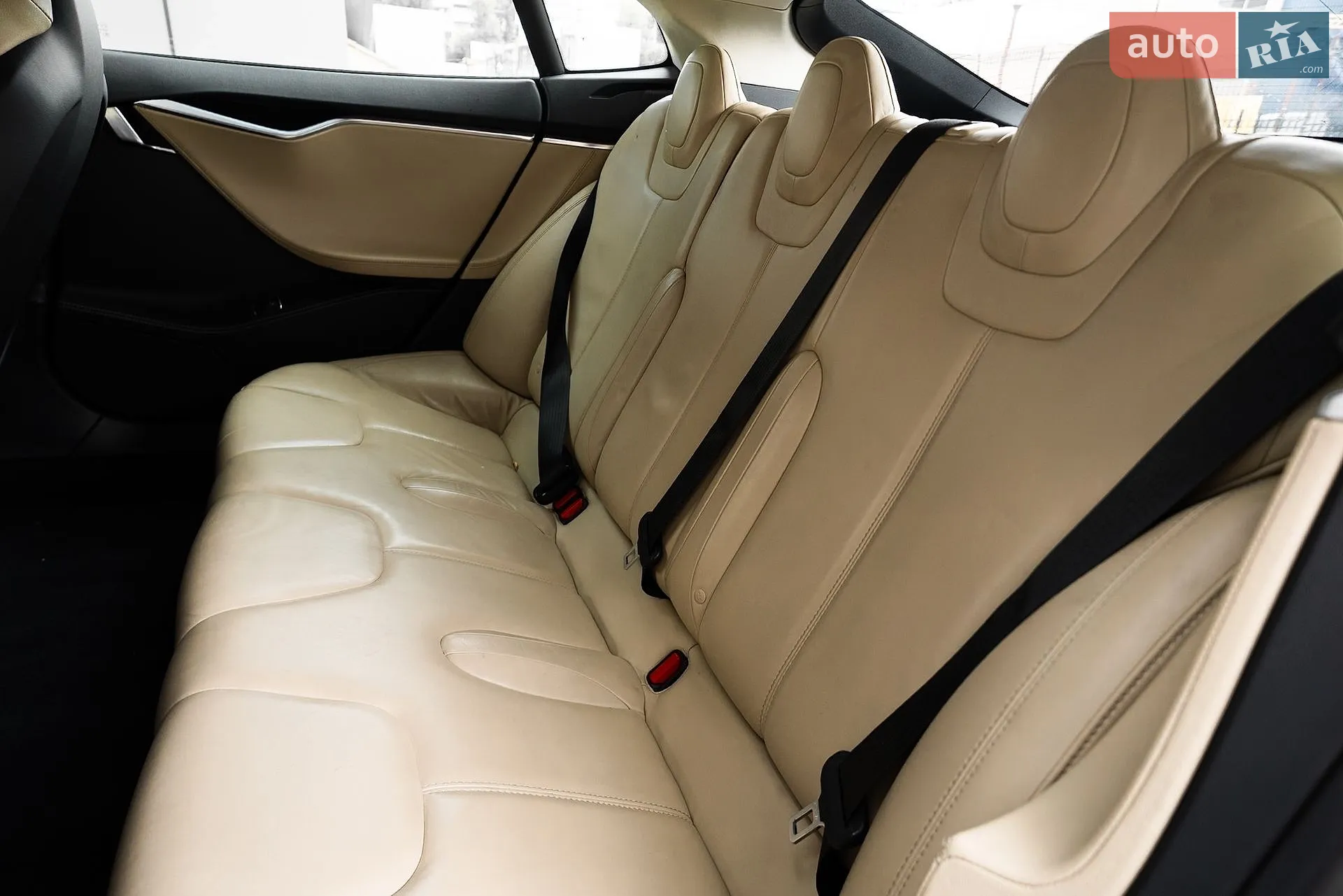 2014 Tesla Model S - мініатюра 11