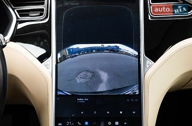 Лифтбек Tesla Model S 2014 в Киеве