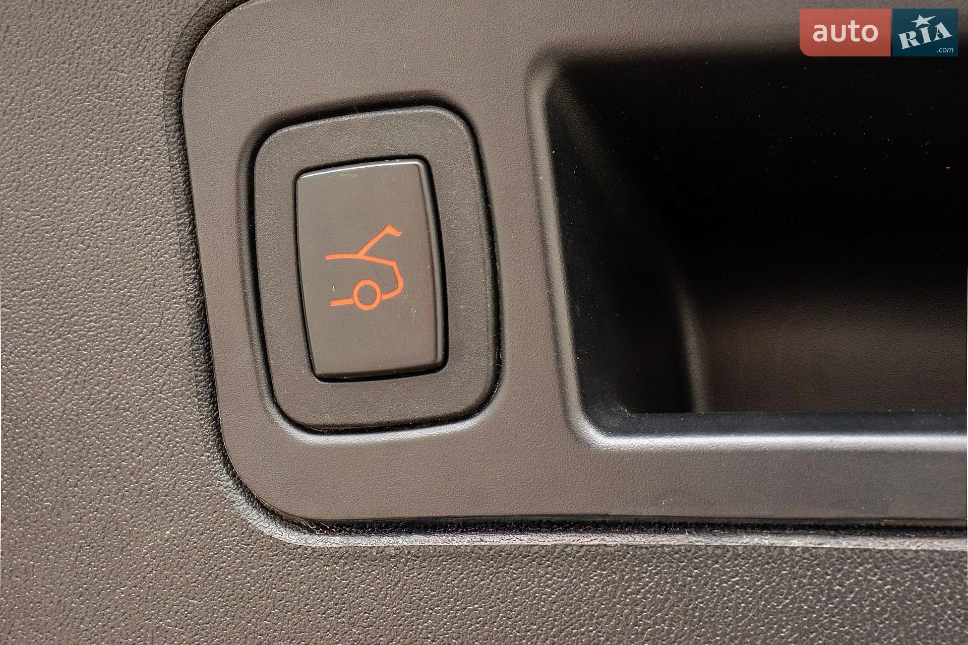 2014 Tesla Model S - мініатюра 28