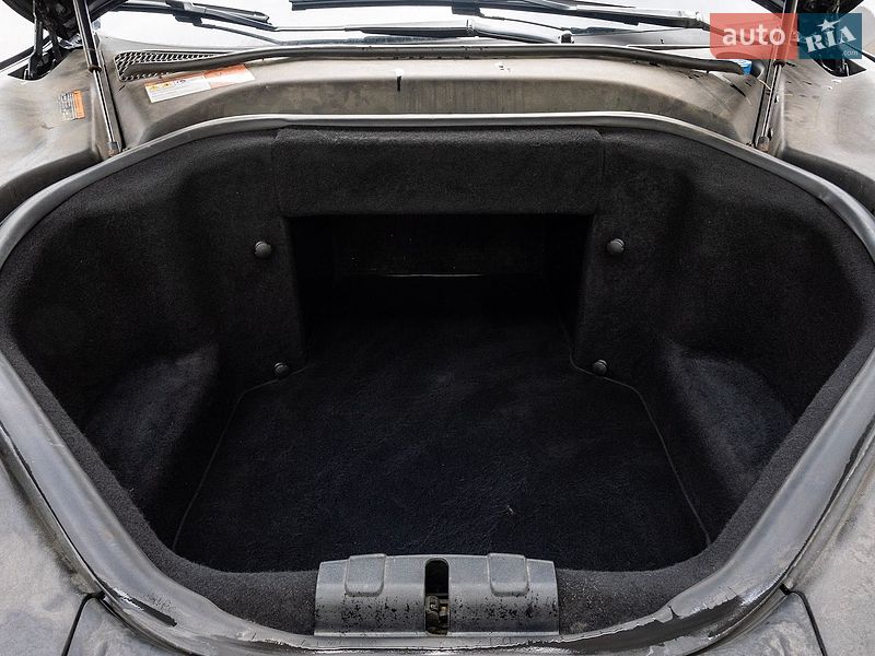 Лифтбек Tesla Model S 2014 в Киеве