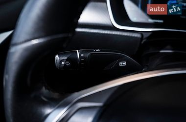 Лифтбек Tesla Model S 2015 в Киеве