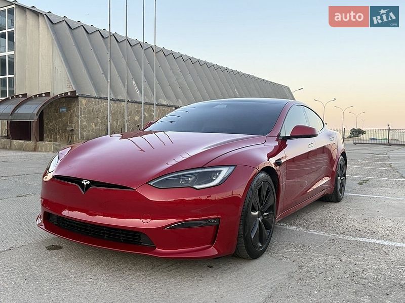 Ліфтбек Tesla Model S 2023 в Миколаєві