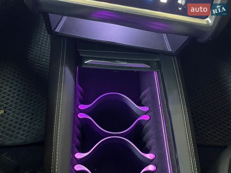 Лифтбек Tesla Model S 2013 в Днепре фото 18 Лифтбек Tesla Model S 2013 в Днепре