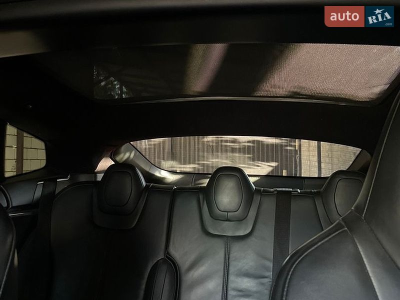 Лифтбек Tesla Model S 2013 в Днепре фото 25 Лифтбек Tesla Model S 2013 в Днепре