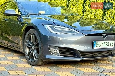 Ліфтбек Tesla Model S 2020 в Самборі