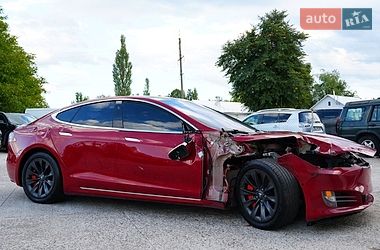 Ліфтбек Tesla Model S 2020 в Дрогобичі