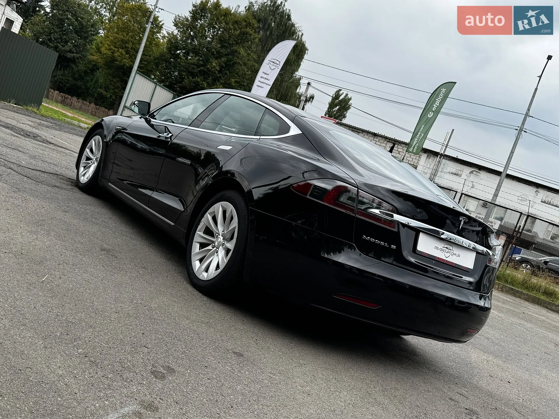2016 Tesla Model S - мініатюра 13