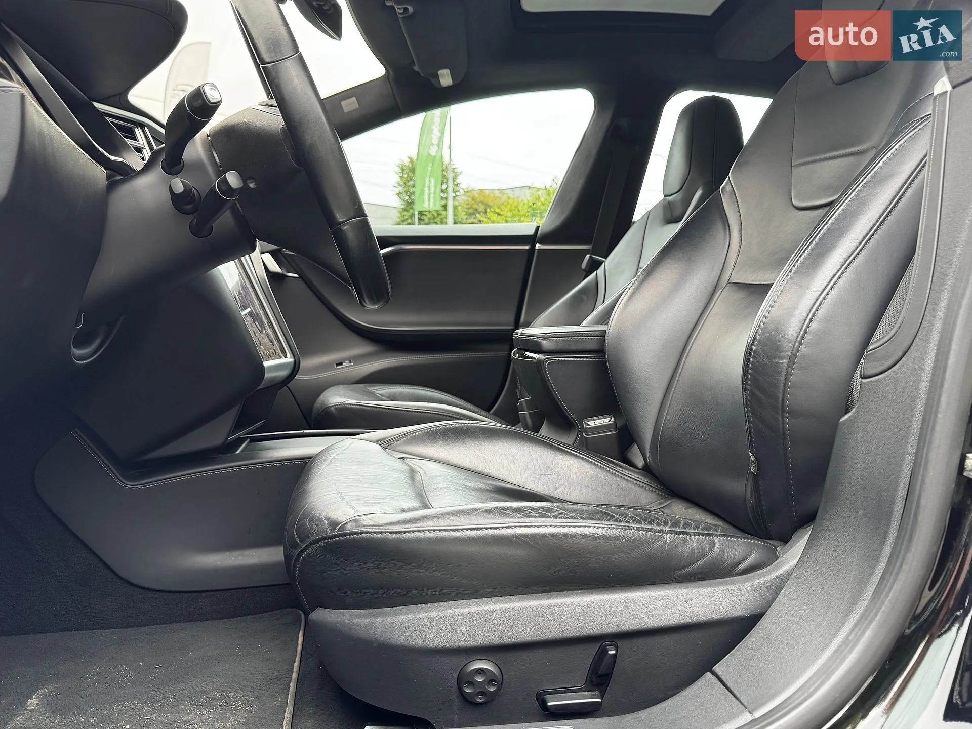 2016 Tesla Model S - мініатюра 23