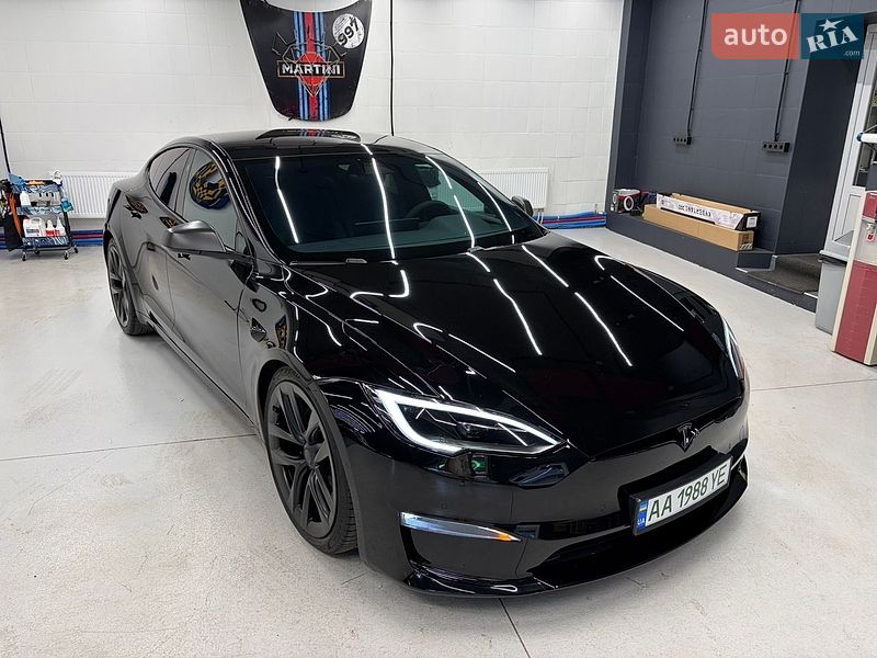 Лифтбек Tesla Model S 2021 в Киеве фото 4 Лифтбек Tesla Model S 2021 в Киеве