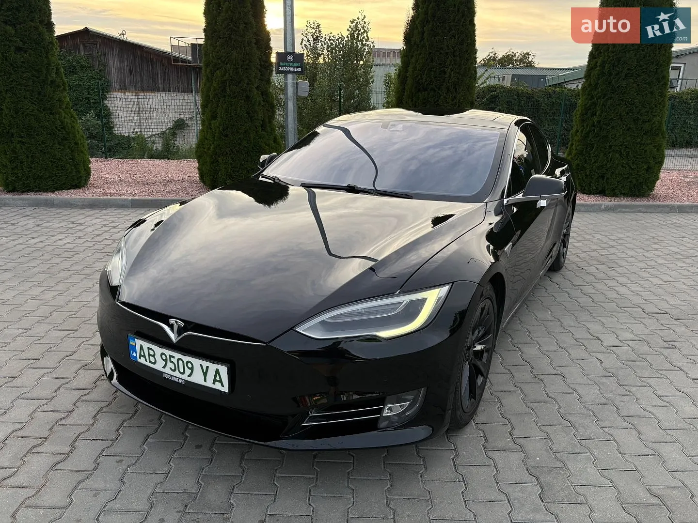 2016 Tesla Model S - мініатюра 2