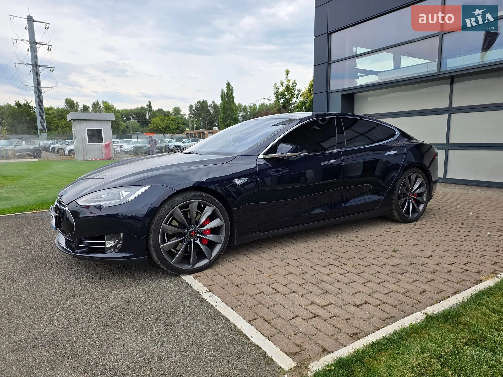 2015 Tesla Model S - мініатюра 19