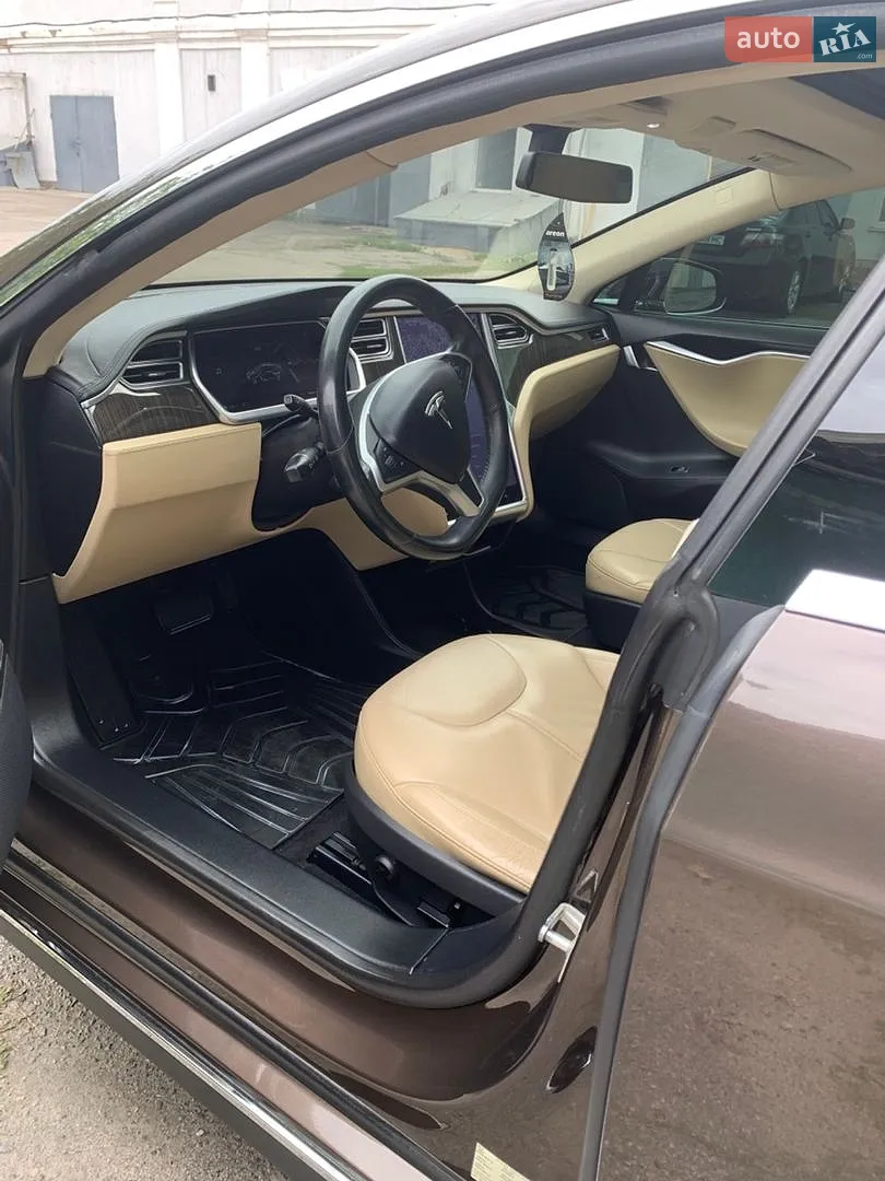2013 Tesla Model S - мініатюра 5