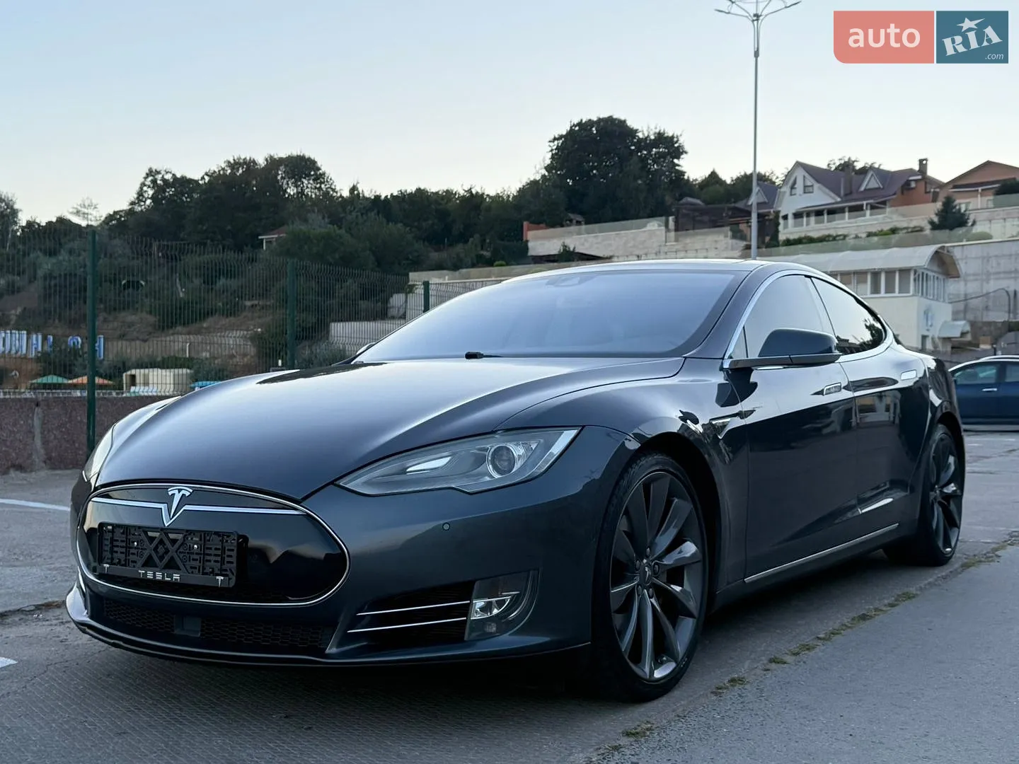 2015 Tesla Model S - мініатюра 9