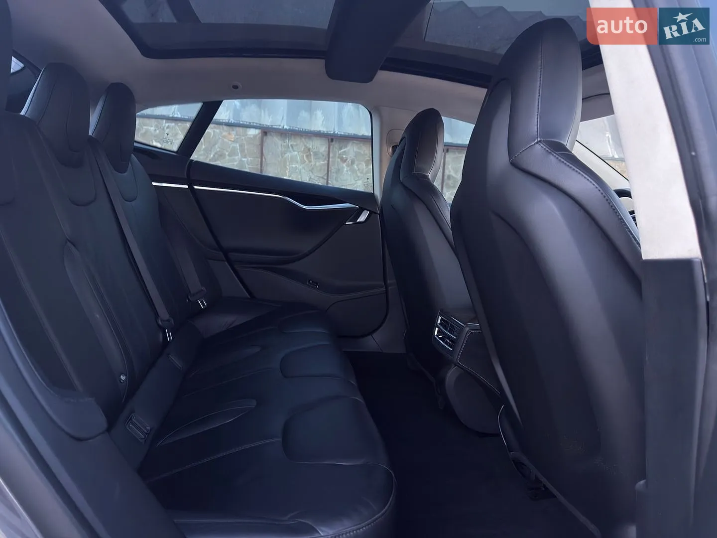 2015 Tesla Model S - мініатюра 17