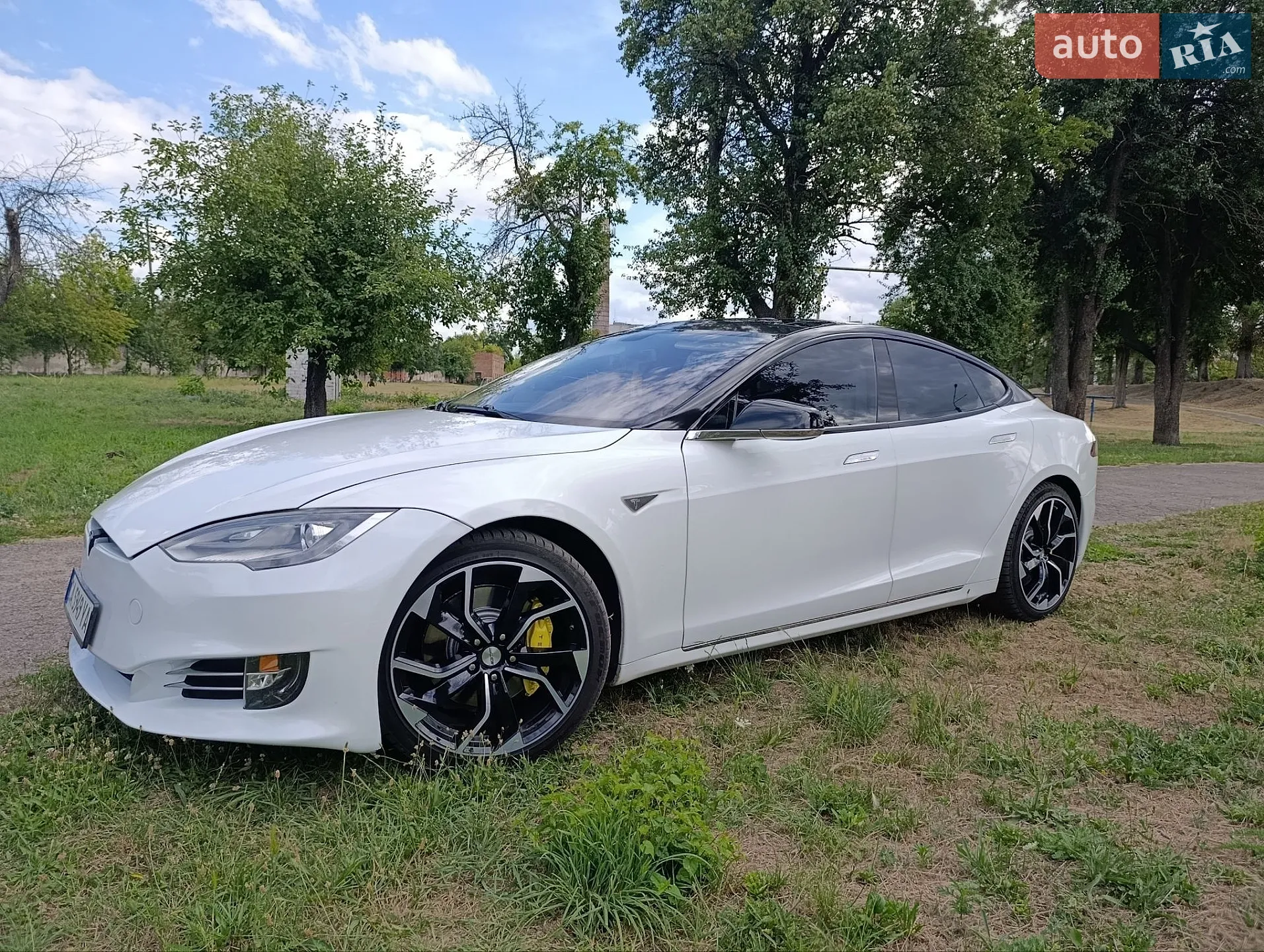 2013 Tesla Model S - мініатюра 37