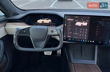Лифтбек Tesla Model S 2022 в Львове