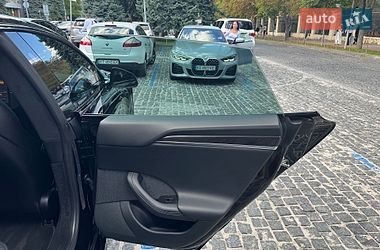 Ліфтбек Tesla Model S 2022 в Дніпрі