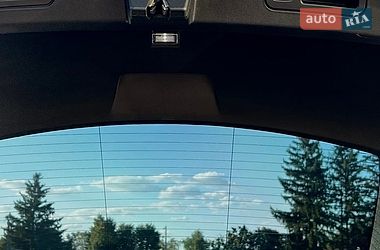 Ліфтбек Tesla Model S 2016 в Смілі
