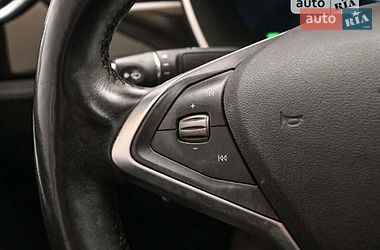 Лифтбек Tesla Model S 2015 в Ровно
