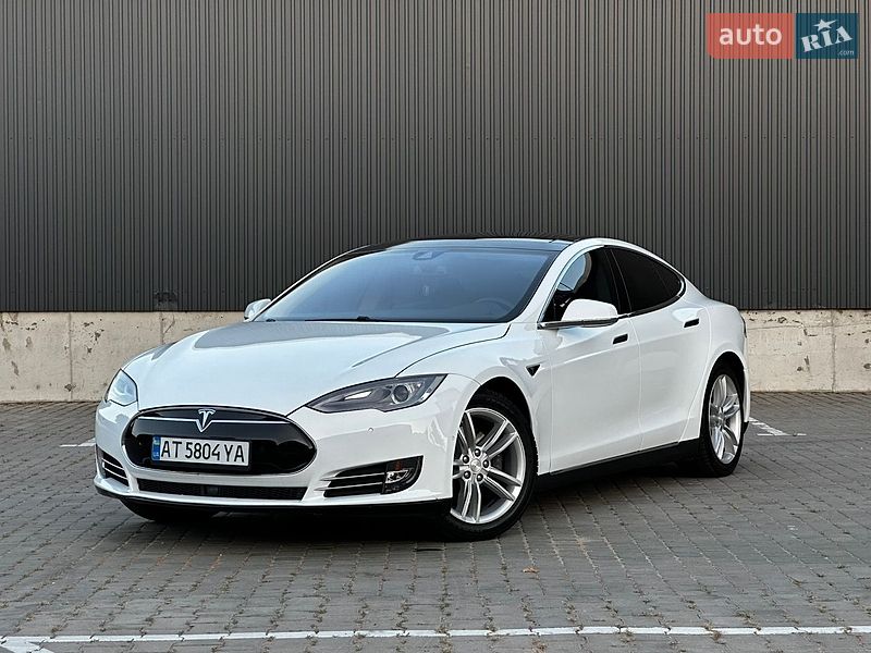 Tesla Model S 2015 Tesla Model S 2015