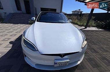 Ліфтбек Tesla Model S 2021 в Києві