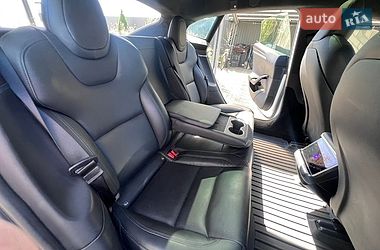 Ліфтбек Tesla Model S 2021 в Києві