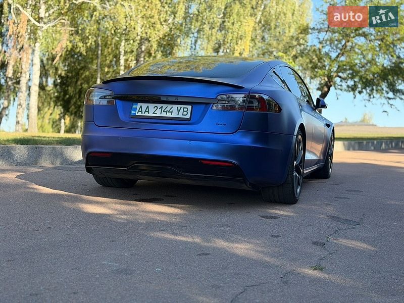 Ліфтбек Tesla Model S 2021 в Києві