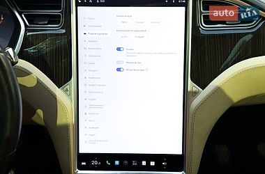 Лифтбек Tesla Model S 2013 в Киеве