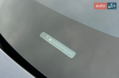 Лифтбек Tesla Model S 2022 в Киеве