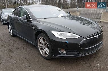 tesla model-s 2014 в Львів від професійного продавця Сергій