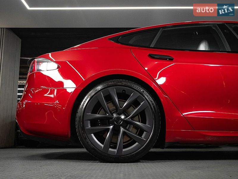 Ліфтбек Tesla Model S 2021 в Одесі