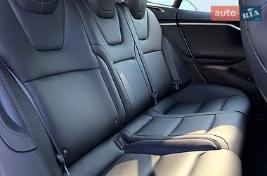 Ліфтбек Tesla Model S 2018 в Ужгороді фото 6 Ліфтбек Tesla Model S 2018 в Ужгороді
