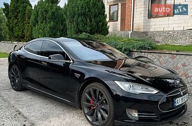 Лифтбек Tesla Model S 2014 в Обухове