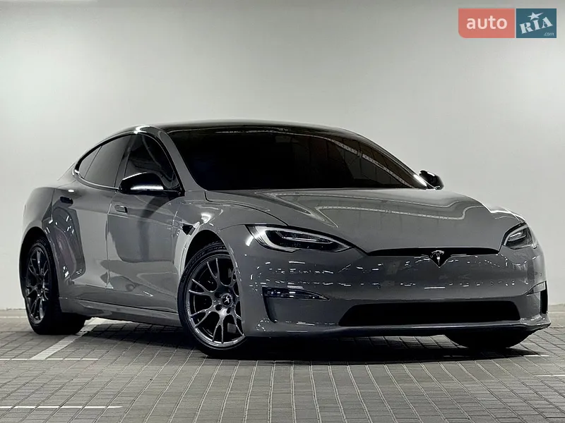 Tesla Model S