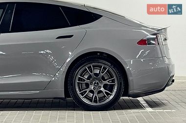 Ліфтбек Tesla Model S 2021 в Києві