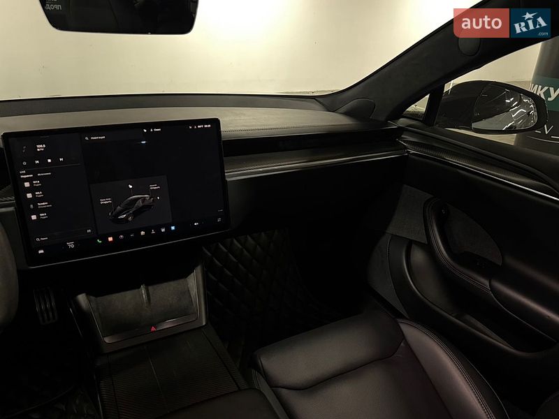 Ліфтбек Tesla Model S 2021 в Києві