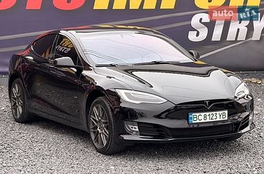 Лифтбек Tesla Model S 2019 в Стрые