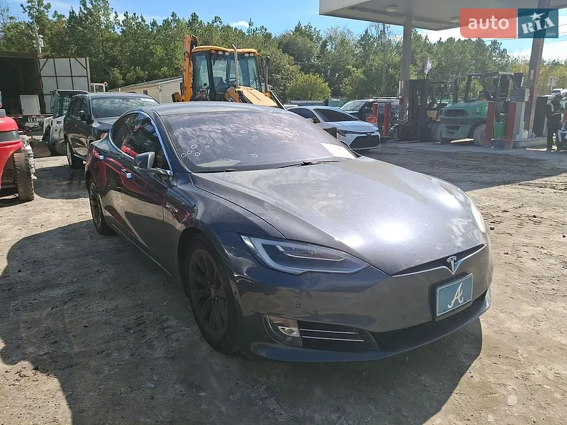 Tesla Model S