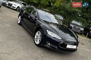 Лифтбек Tesla Model S 2013 в Луцке