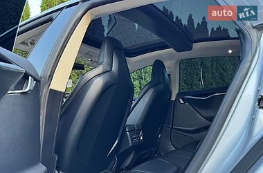 Лифтбек Tesla Model S 2013 в Трускавце