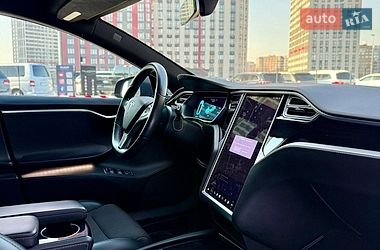 Ліфтбек Tesla Model S 2018 в Києві