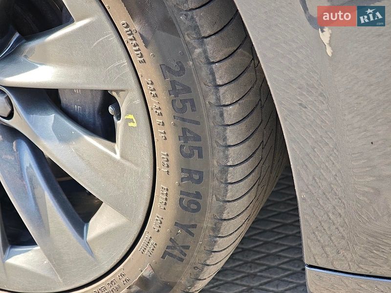 Лифтбек Tesla Model S 2018 в Харькове фото 5 Лифтбек Tesla Model S 2018 в Харькове