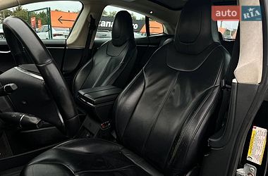 Ліфтбек Tesla Model S 2014 в Одесі
