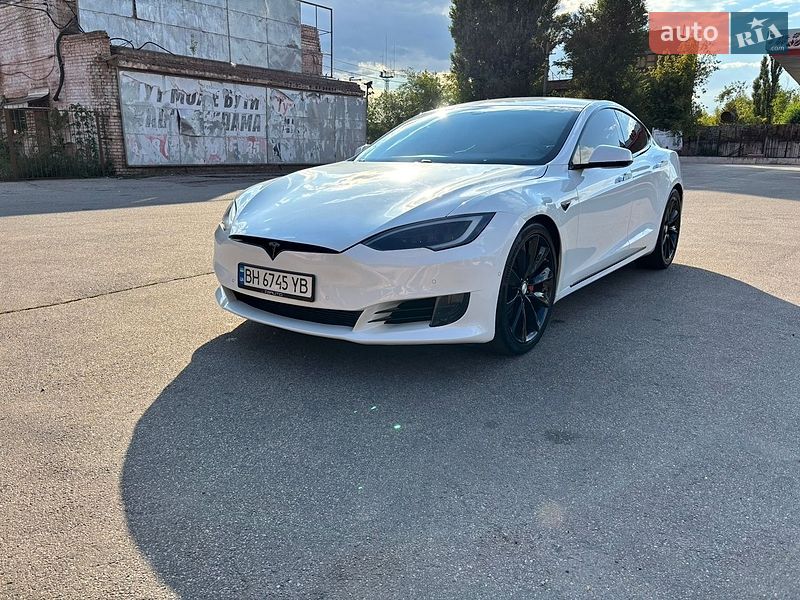 Tesla Model S 2016 Tesla Model S 2016
